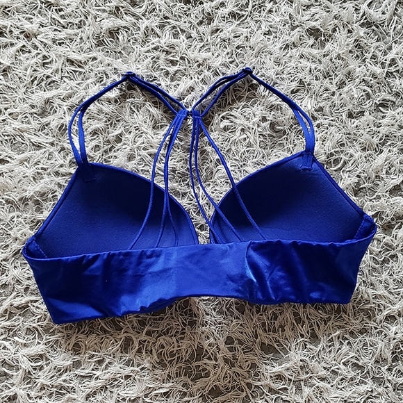 Victoria Secret Very Sexy Push-Up Bra, 34C - Picture 3 of 4